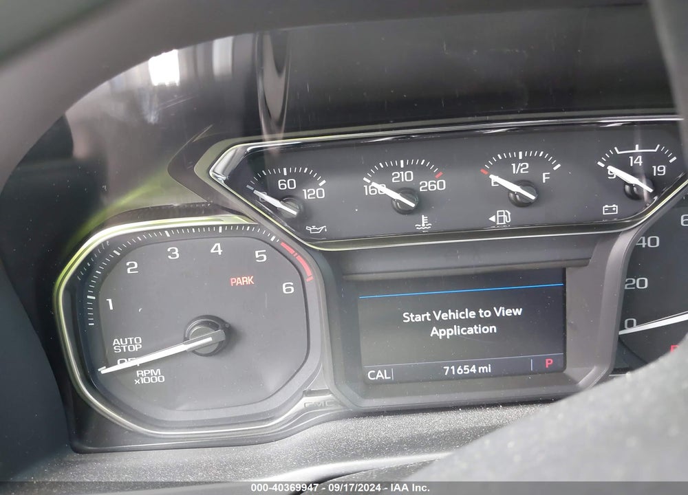 2022 GMC SIERRA 1500 LIMITED 2WD  SHORT BOX ELEVATION VIN: 1GTP8CET8NZ111846