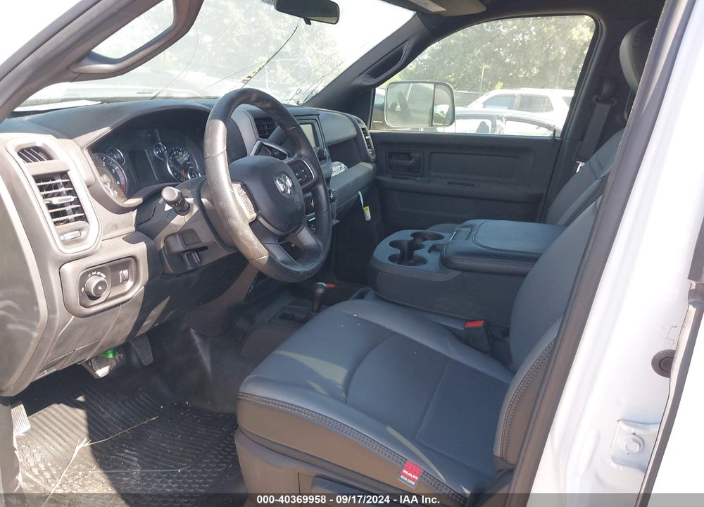 2021 RAM 2500 TRADESMAN 4X4 8' BOX VIN: 3C6UR5HL4MG658187