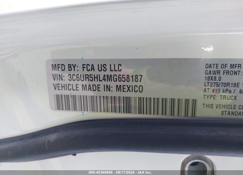 2021 RAM 2500 TRADESMAN 4X4 8' BOX VIN: 3C6UR5HL4MG658187