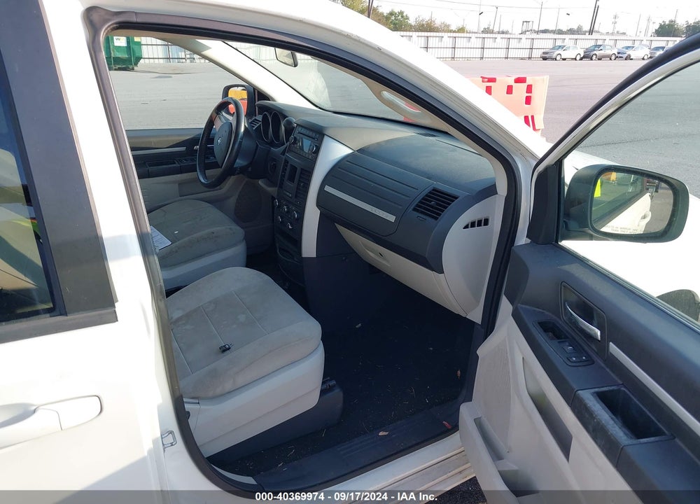 2009 DODGE GRAND CARAVAN SXT VIN: 2D8HN54179R611300