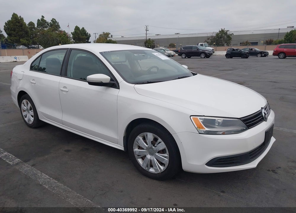 2014 VOLKSWAGEN JETTA 1.8T SE VIN: 3VWD17AJXEM365298