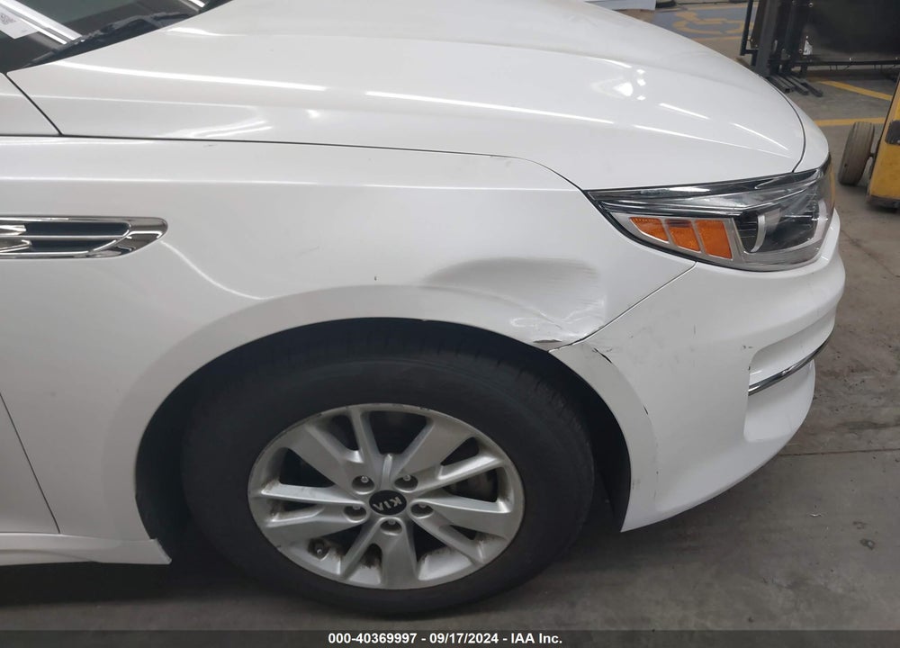 2016 KIA OPTIMA LX VIN: KNAGT4L35G5102536