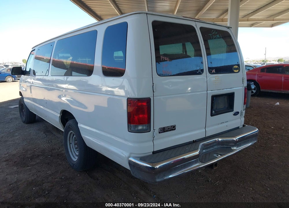 2002 FORD E-350 SUPER DUTY XL/XLT VIN: 1FBSS31SX2HA67122