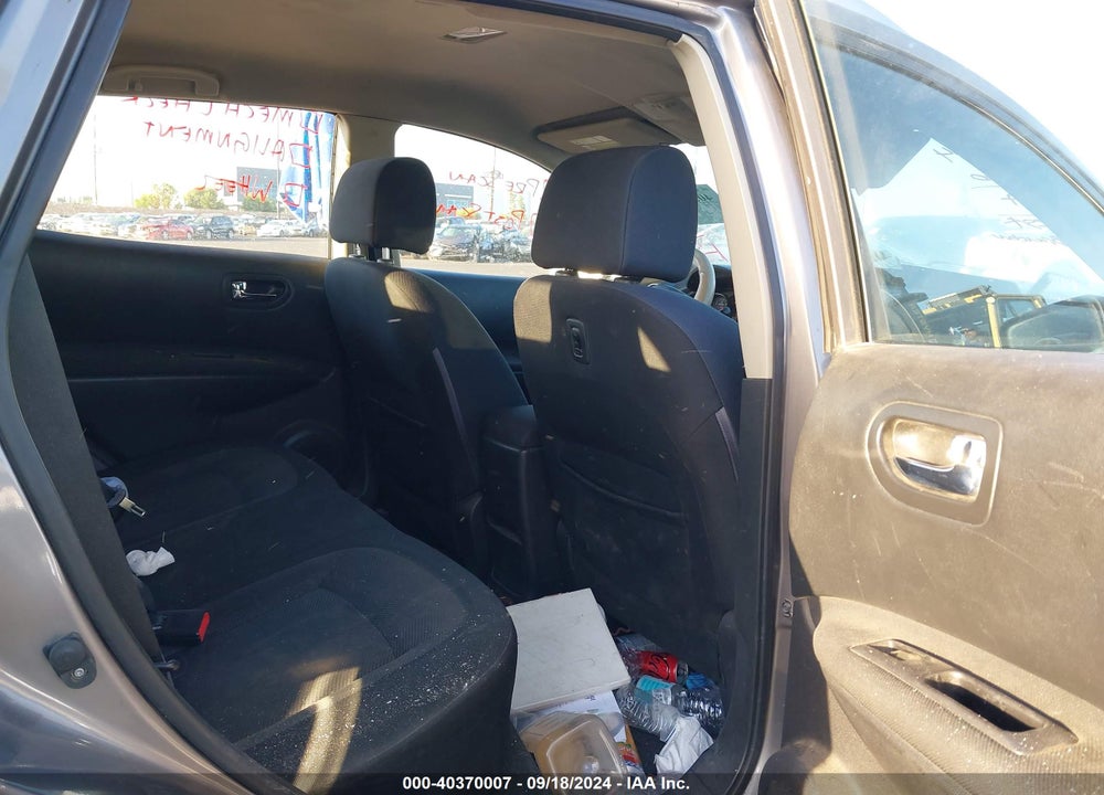 2014 NISSAN ROGUE SELECT S VIN: JN8AS5MV4EW721352