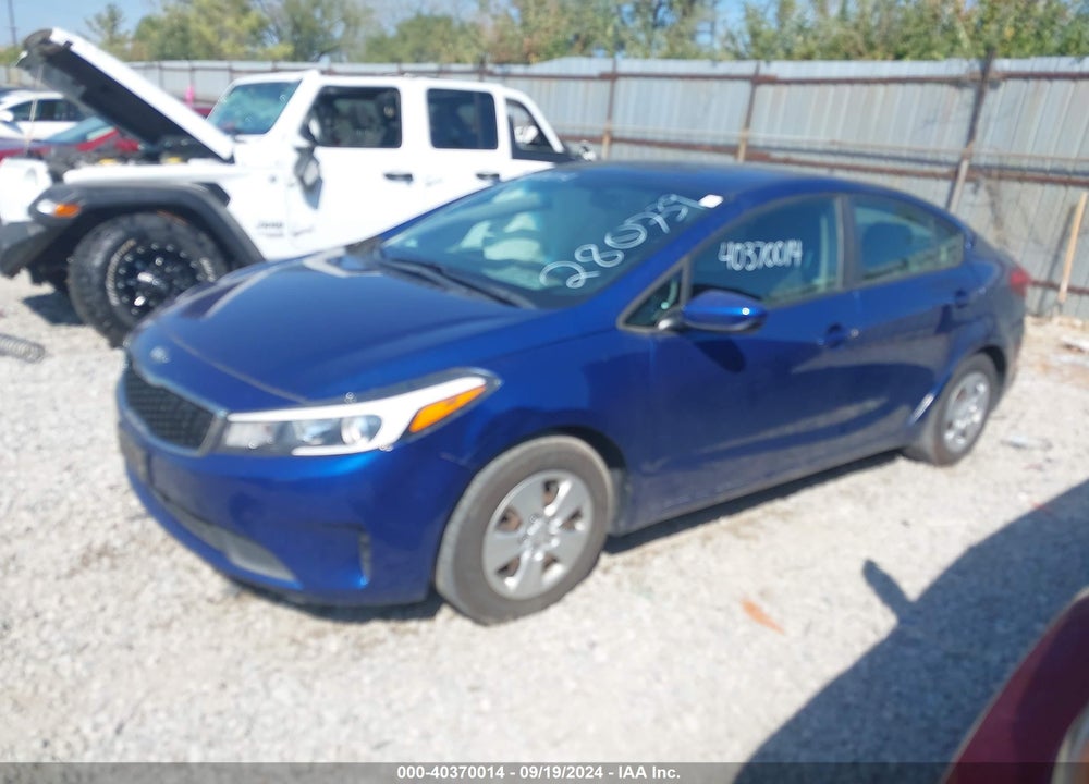 2018 KIA FORTE LX VIN: 3KPFK4A75JE280739
