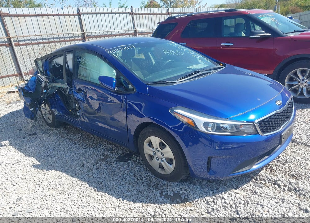 2018 KIA FORTE LX VIN: 3KPFK4A75JE280739