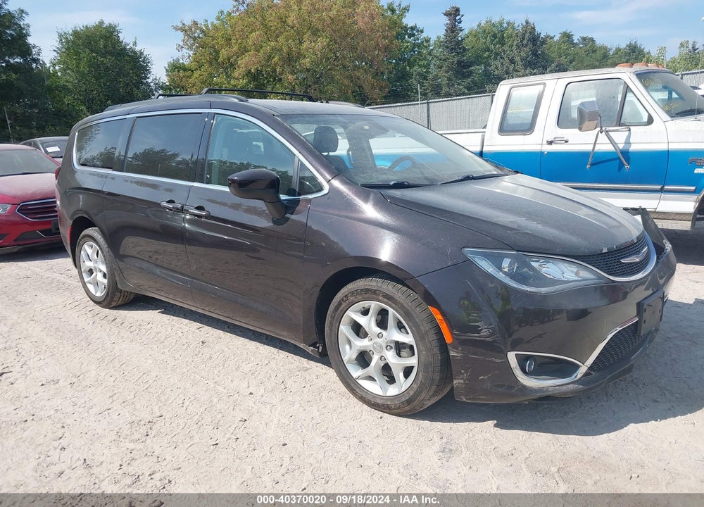 2017 CHRYSLER PACIFICA TOURING PLUS VIN: 2C4RC1BG3HR811646