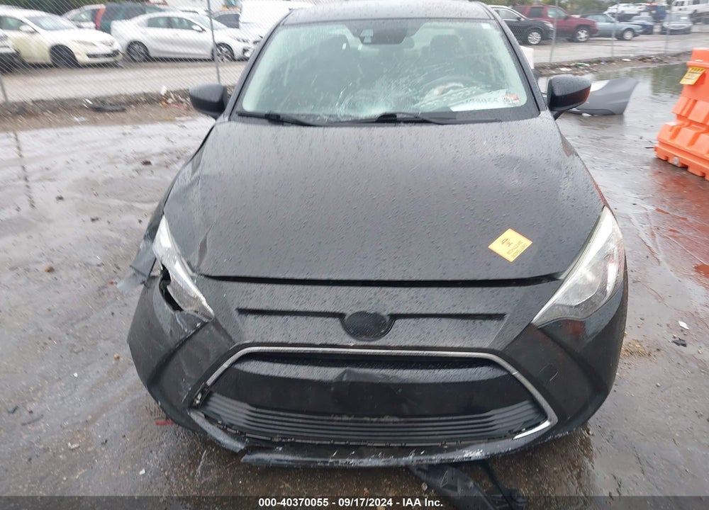 2016 SCION IA VIN: 3MYDLBZV4GY133655