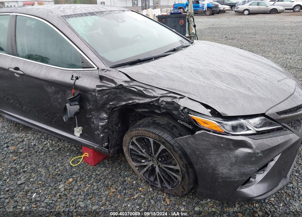 2020 TOYOTA CAMRY SE HYBRID VIN: 4T1J31AK3LU518176