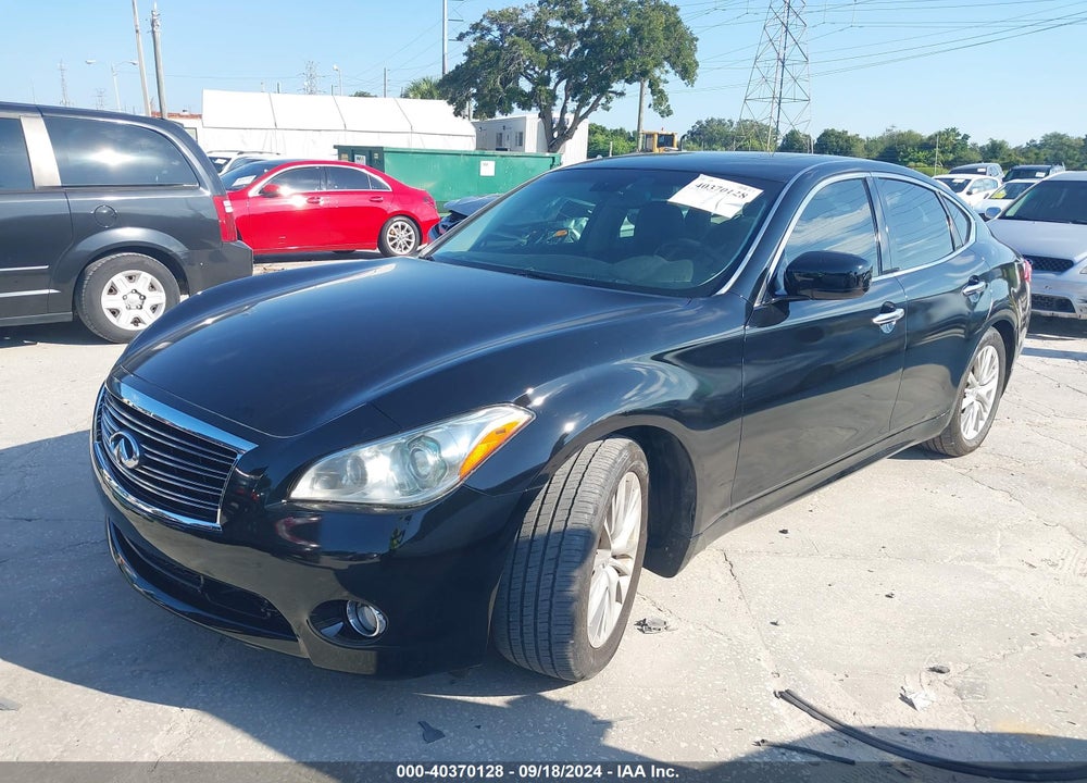2012 INFINITI M35H VIN: JN1EY1AP1CM910174