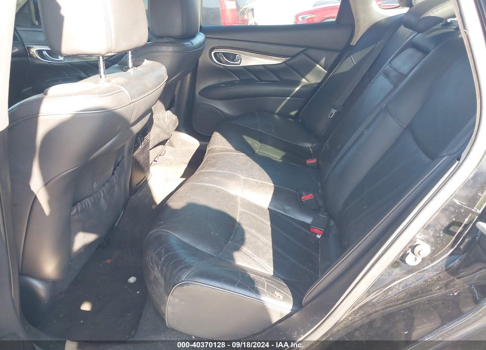 2012 INFINITI M35H VIN: JN1EY1AP1CM910174