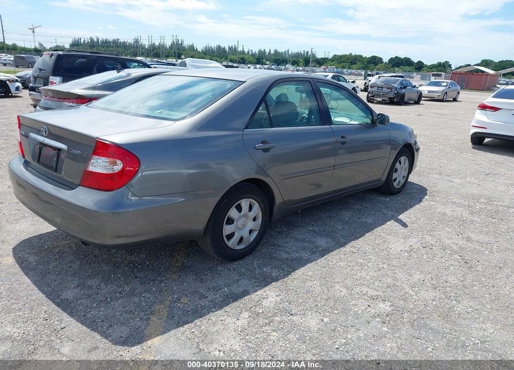 2002 TOYOTA CAMRY LE VIN: 4T1BE32K22U546266