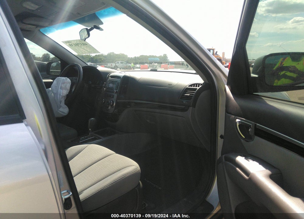 2011 HYUNDAI SANTA FE GLS VIN: 5XYZG3AB5BG027664