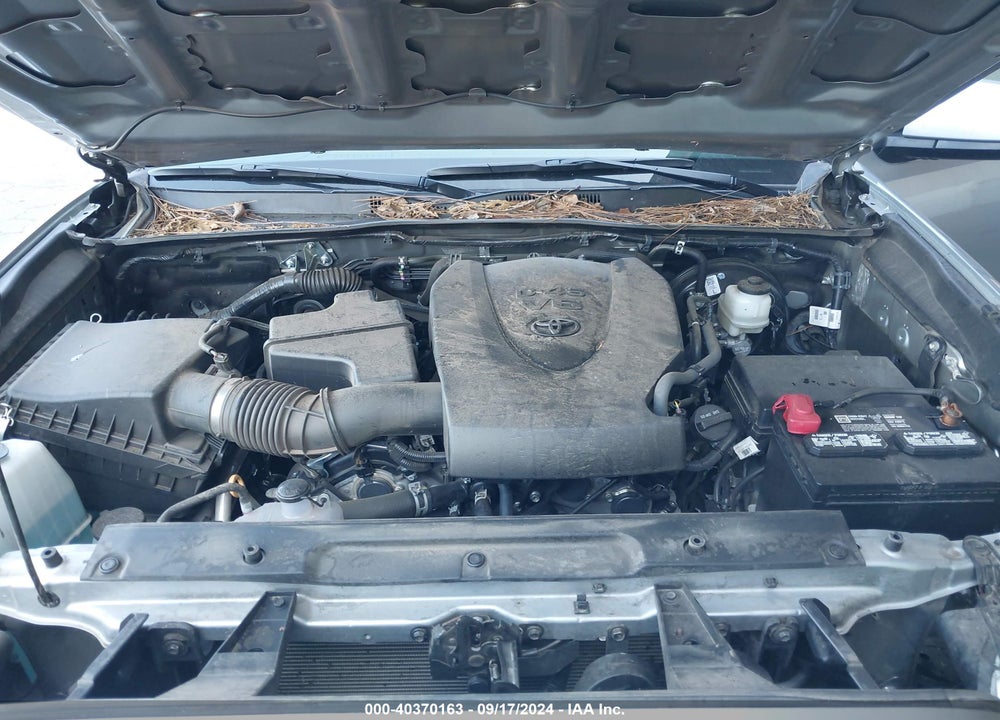 2022 TOYOTA TACOMA SR5 V6 VIN: 3TMDZ5BN7NM126826
