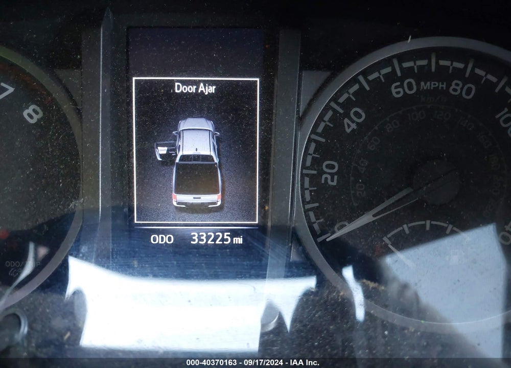 2022 TOYOTA TACOMA SR5 V6 VIN: 3TMDZ5BN7NM126826