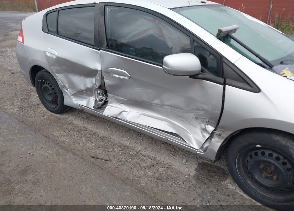2010 HONDA INSIGHT LX VIN: JHMZE2H57AS009710