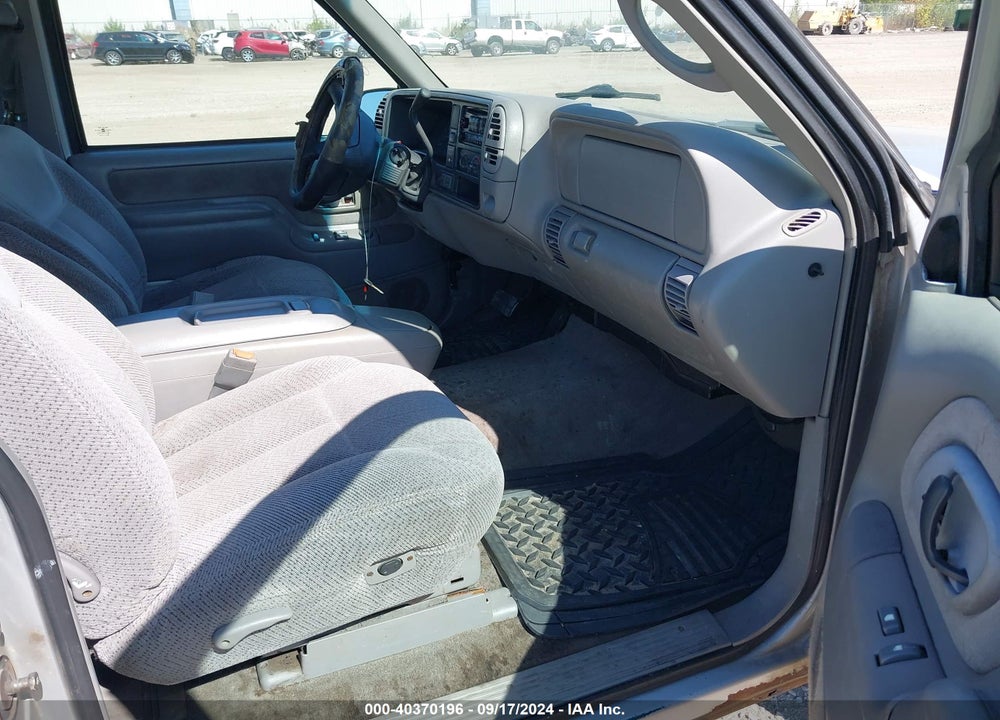 1997 CHEVROLET K1500 FLEETSIDE VIN: 2GCEK19R1V1236790