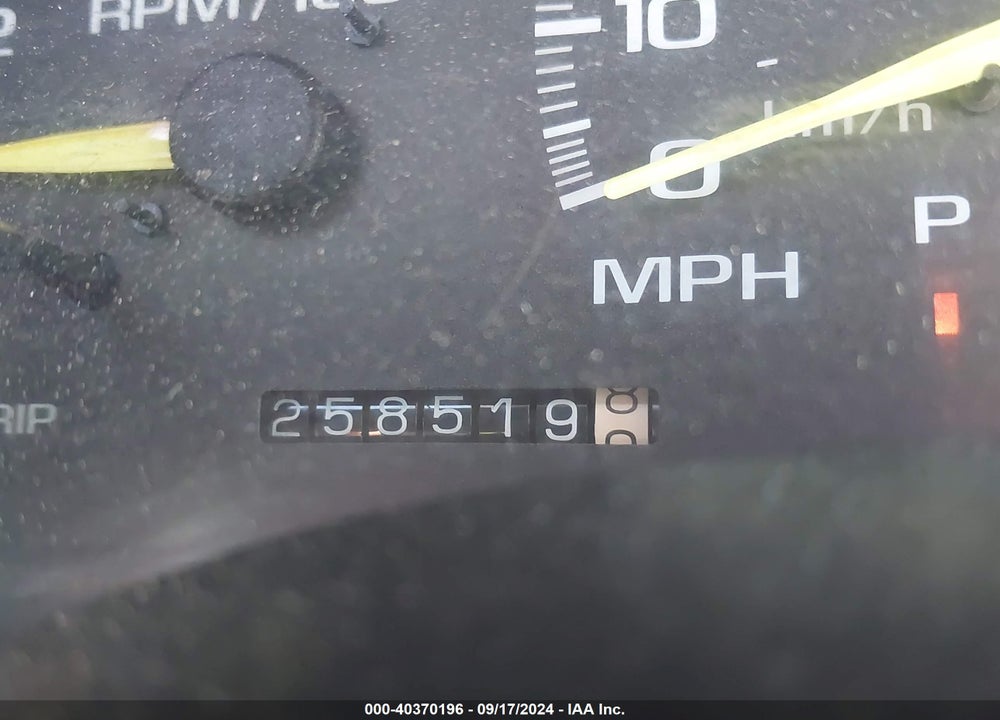 1997 CHEVROLET K1500 FLEETSIDE VIN: 2GCEK19R1V1236790
