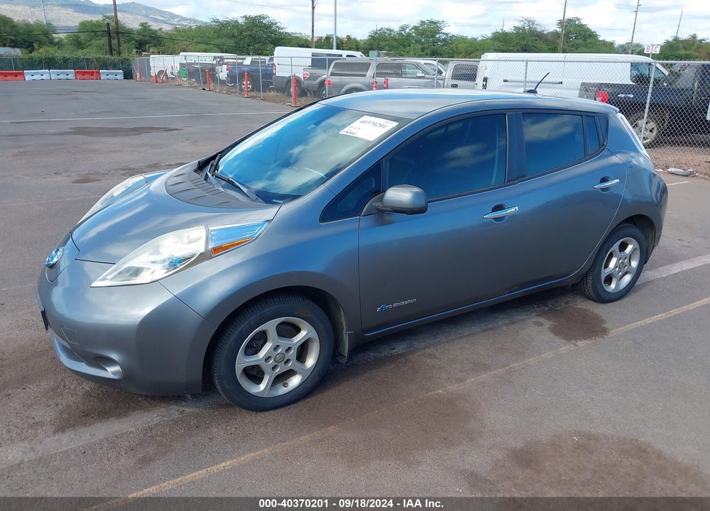 2015 NISSAN LEAF SV VIN: 1N4AZ0CP1FC307001