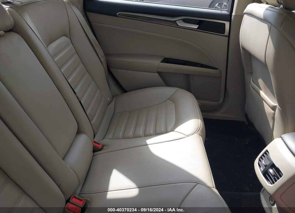2017 FORD FUSION SE VIN: 3FA6P0HD8HR328121