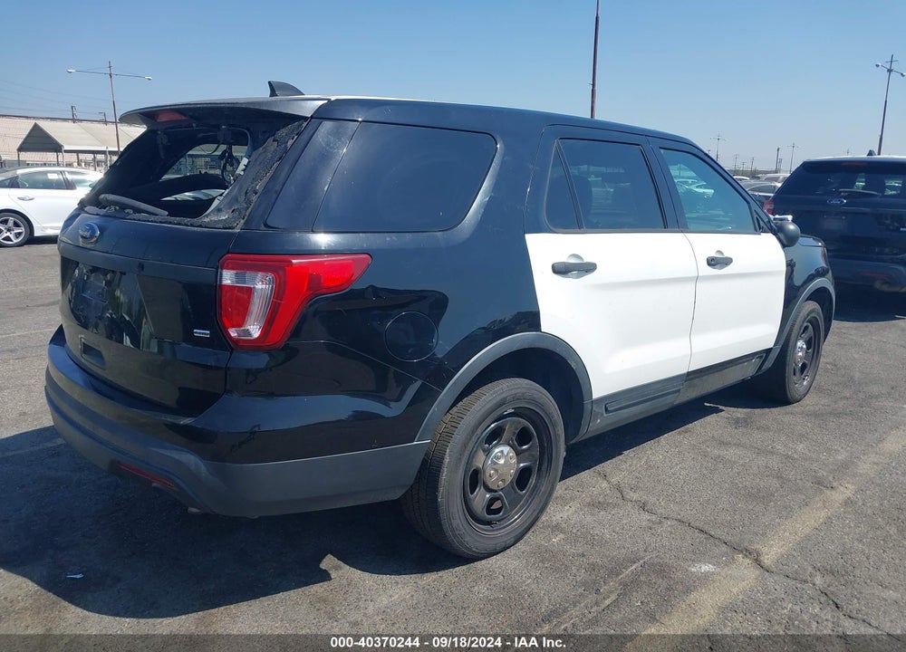 2017 FORD UTILITY POLICE INTERCEPTOR VIN: 1FM5K8AR2HGD06711
