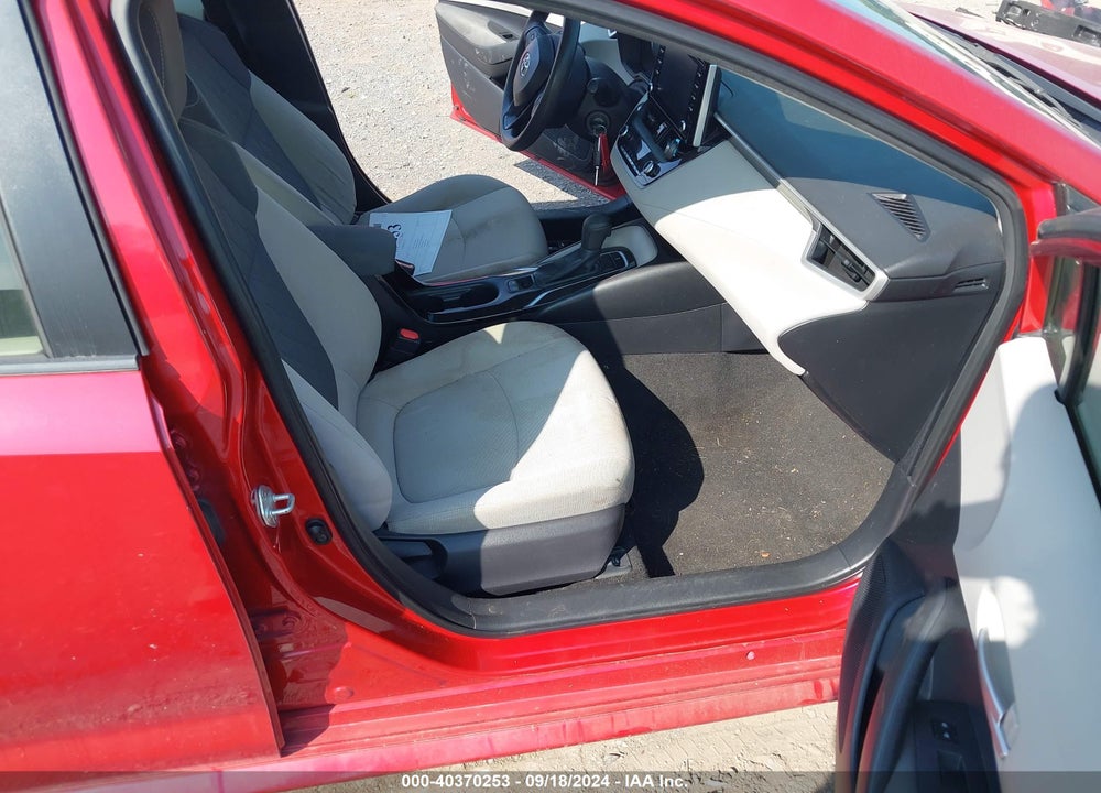 2020 TOYOTA COROLLA LE VIN: JTDEPRAE8LJ037134