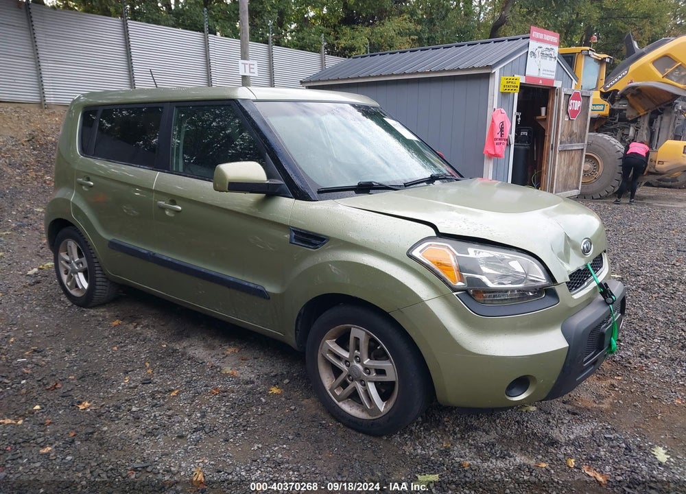 2011 KIA SOUL VIN: KNDJT2A21B7310840