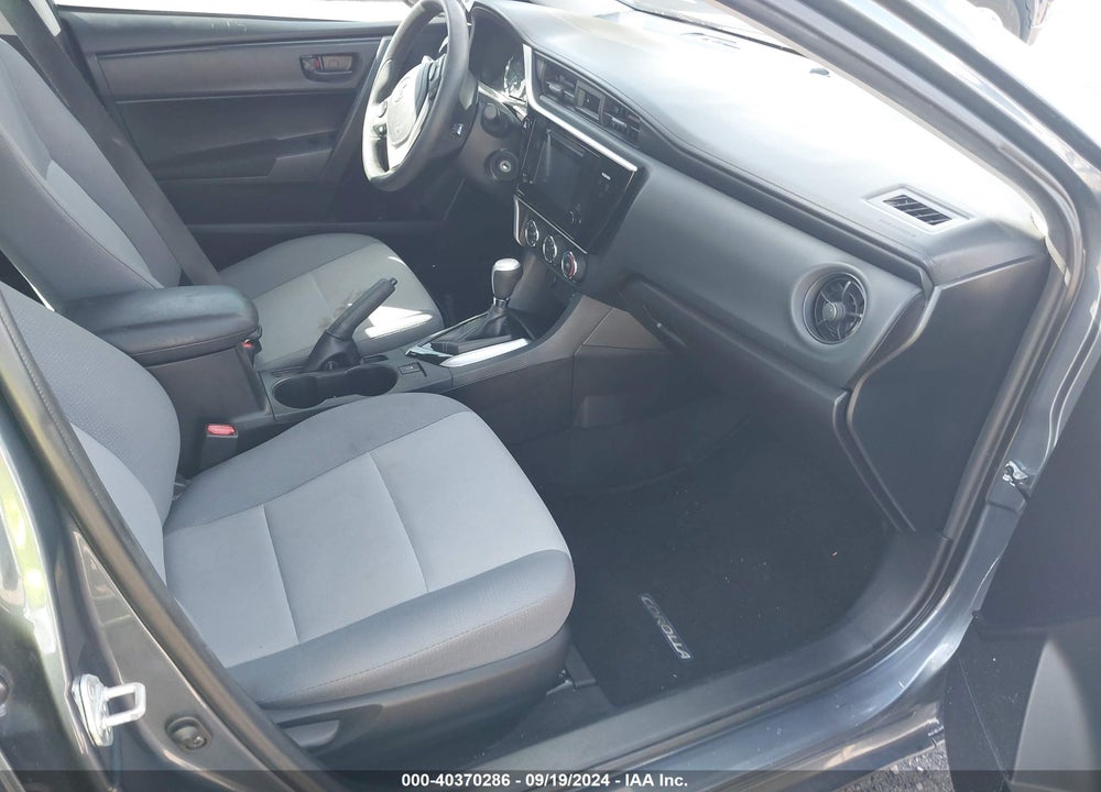 2017 TOYOTA COROLLA L VIN: 2T1BURHE9HC842175