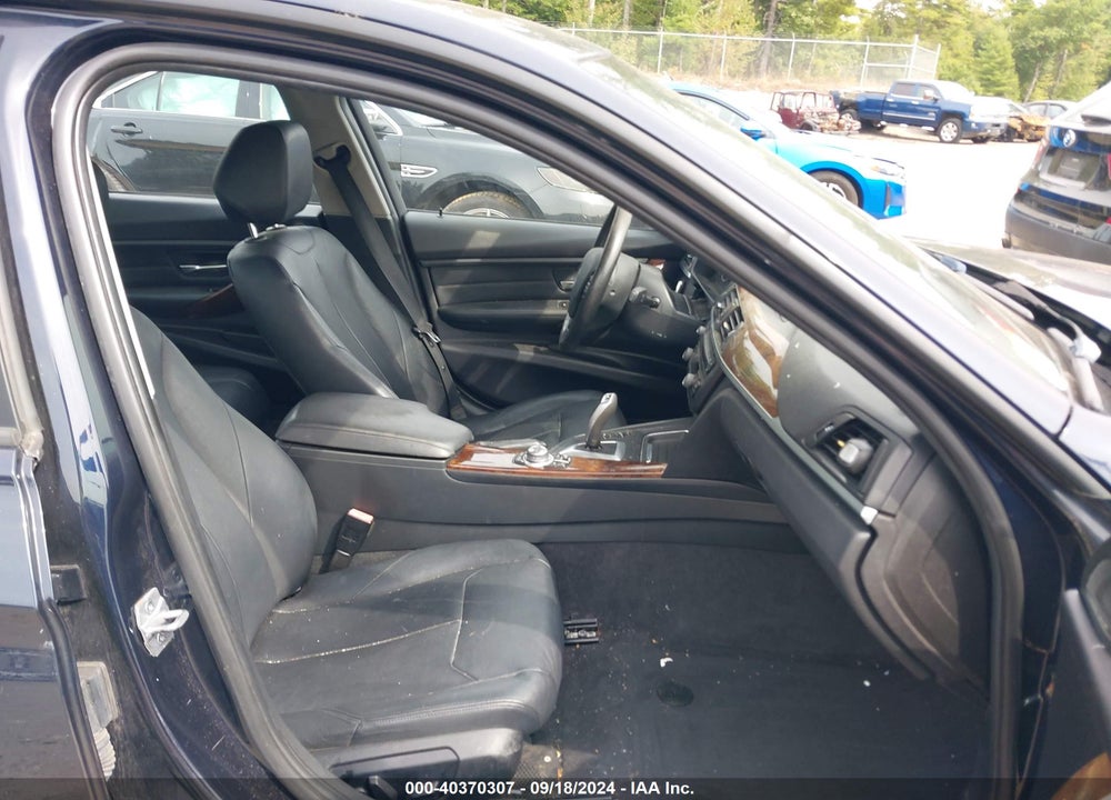 2013 BMW 328I XDRIVE VIN: WBA3B5G50DNS00615