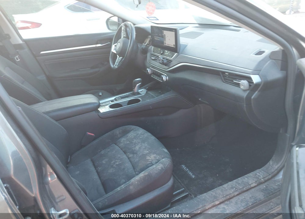 2023 NISSAN ALTIMA SV FWD VIN: 1N4BL4DV8PN368426