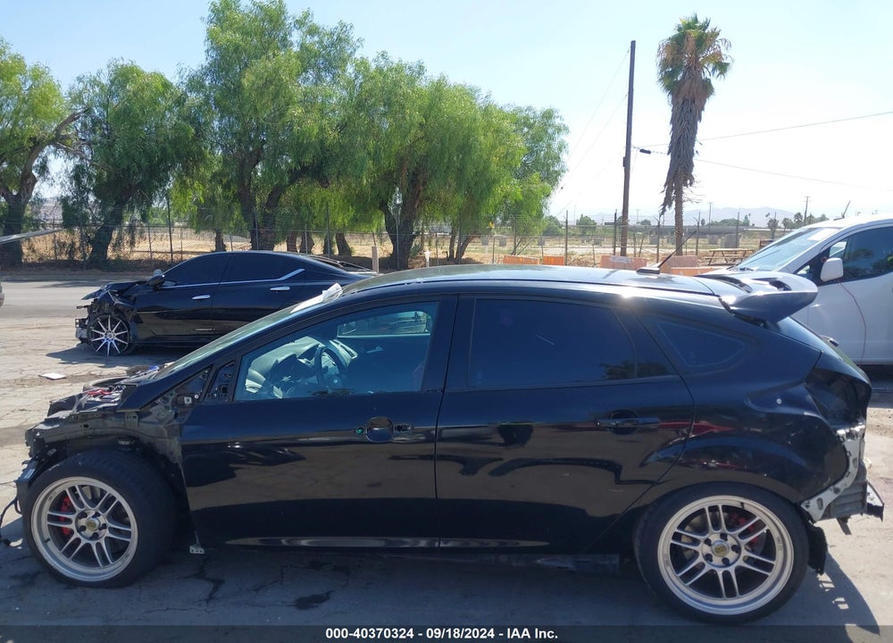 2018 FORD FOCUS ST VIN: 1FADP3L93JL217444