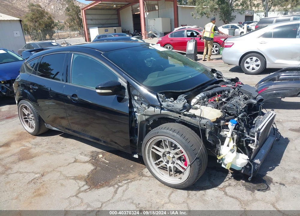 2018 FORD FOCUS ST VIN: 1FADP3L93JL217444