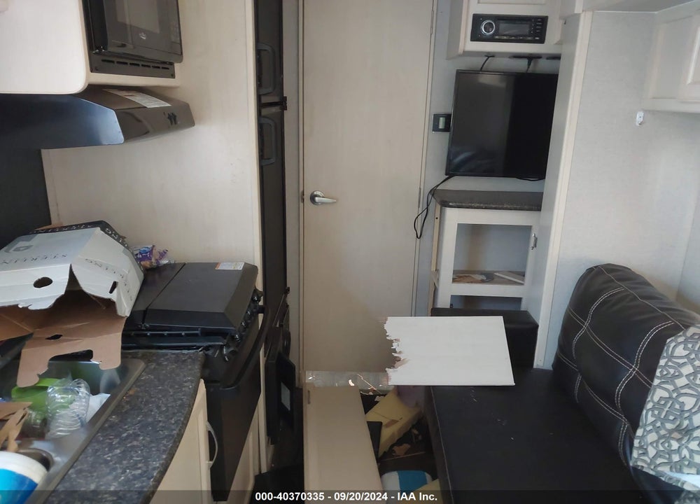 2019 WINNEBAGO OTHER VIN: 54CTM2J21K3042675