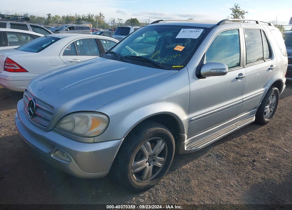 2005 MERCEDES-BENZ ML 500 4MATIC VIN: 4JGAB75EX5A529979