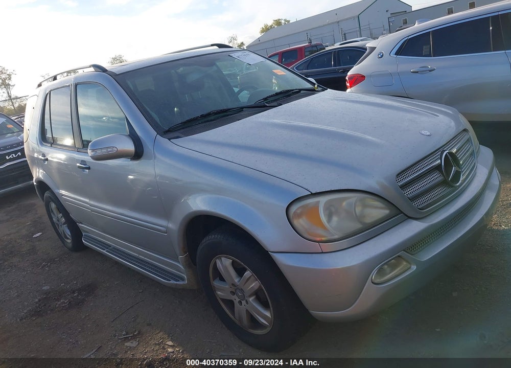 2005 MERCEDES-BENZ ML 500 4MATIC VIN: 4JGAB75EX5A529979