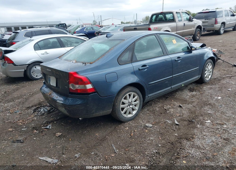 2006 VOLVO S40 T5 VIN: YV1MS682862183062
