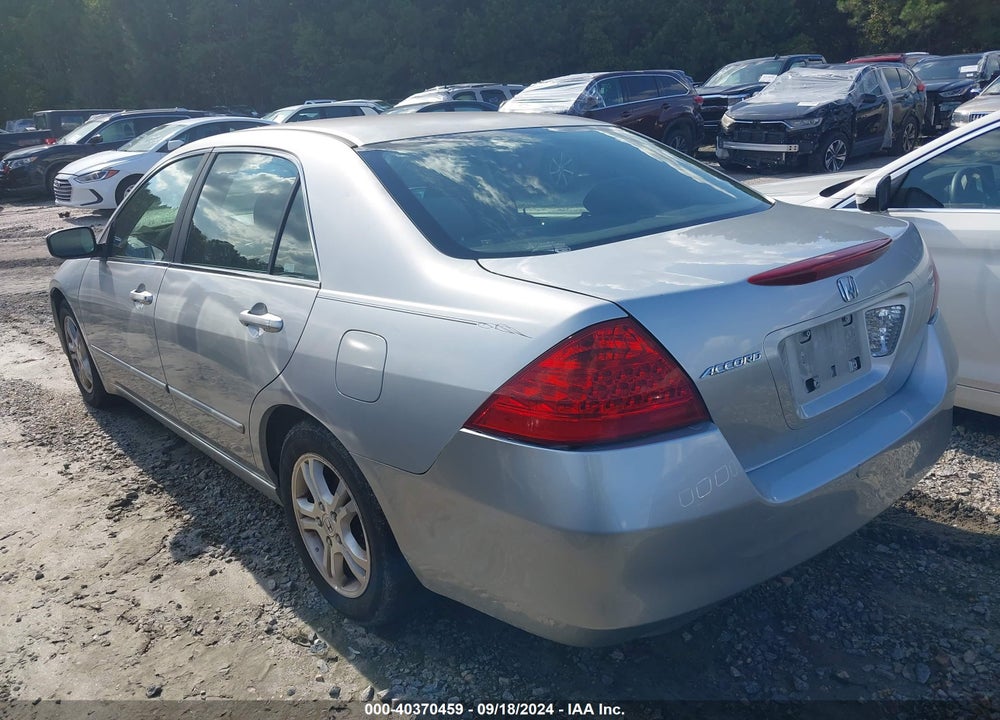 2007 HONDA ACCORD 2.4 SE VIN: JHMCM56357C006514