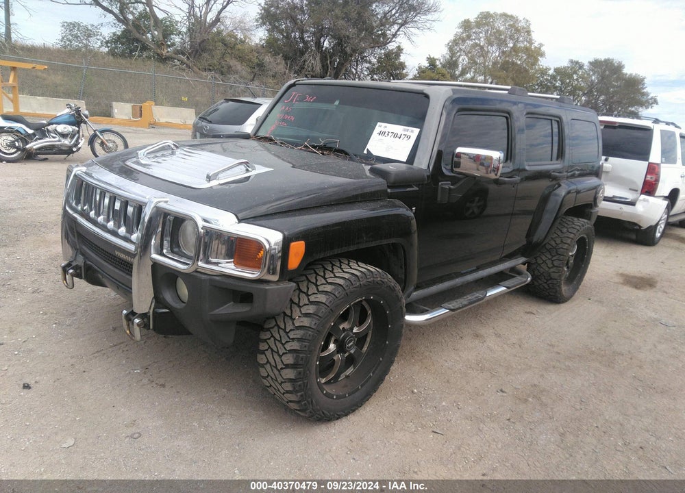 2007 HUMMER H3 SUV VIN: 5GTDN13E678179942