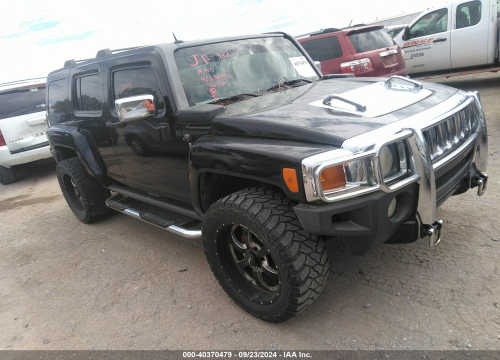 2007 HUMMER H3 SUV VIN: 5GTDN13E678179942
