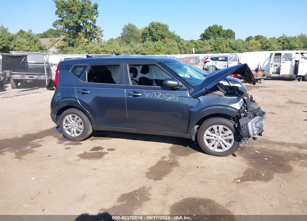 2020 KIA SOUL LX VIN: KNDJ23AU0L7101360