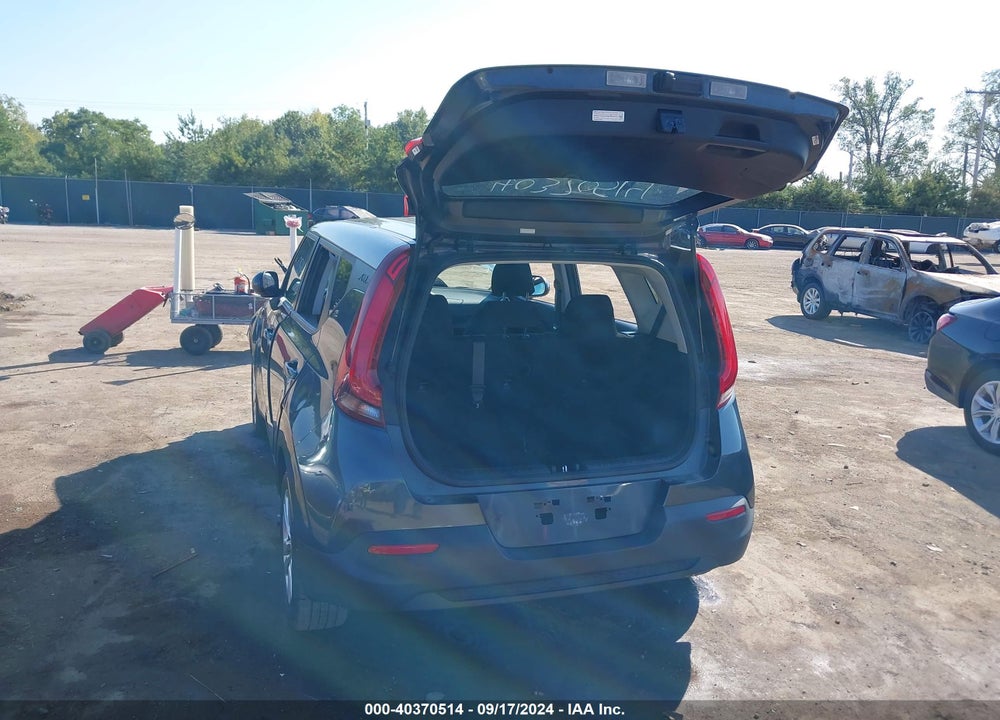 2020 KIA SOUL LX VIN: KNDJ23AU0L7101360