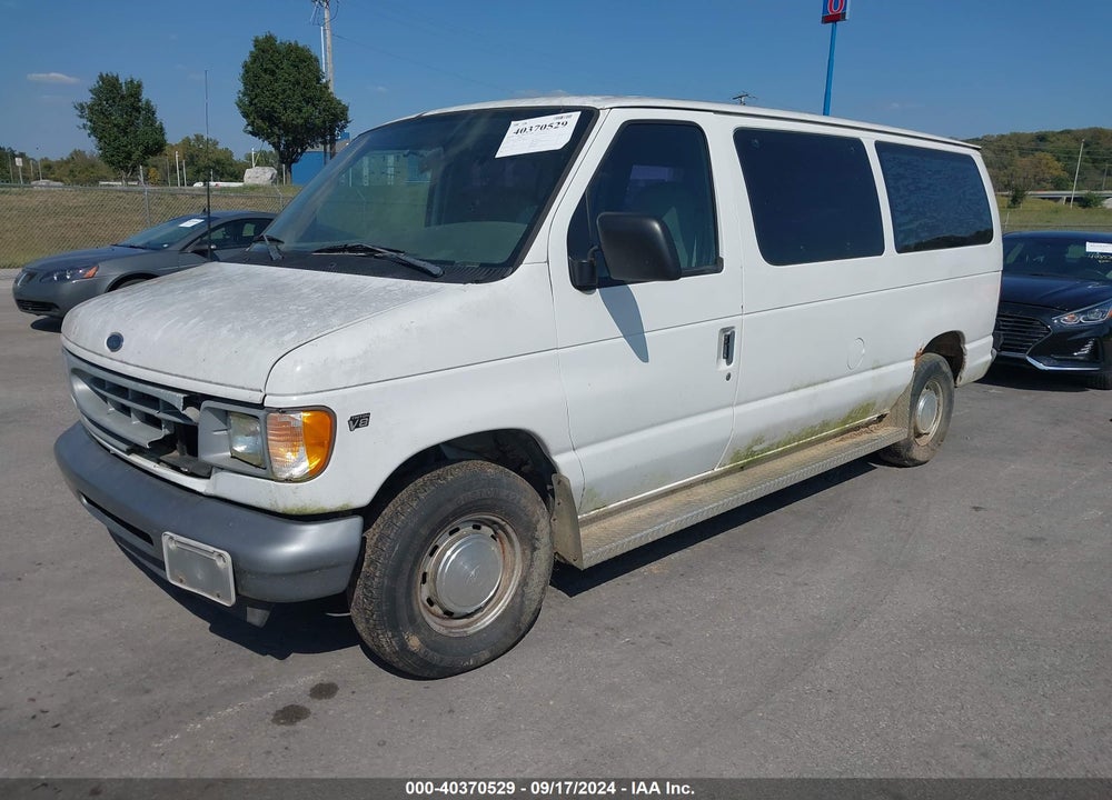 2000 FORD E-150 XL/XLT VIN: 1FMRE11W7YHB47054