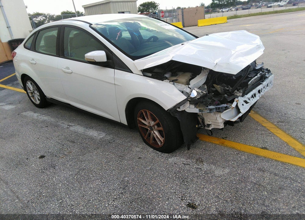 2017 FORD FOCUS SE VIN: 1FADP3F28HL223698