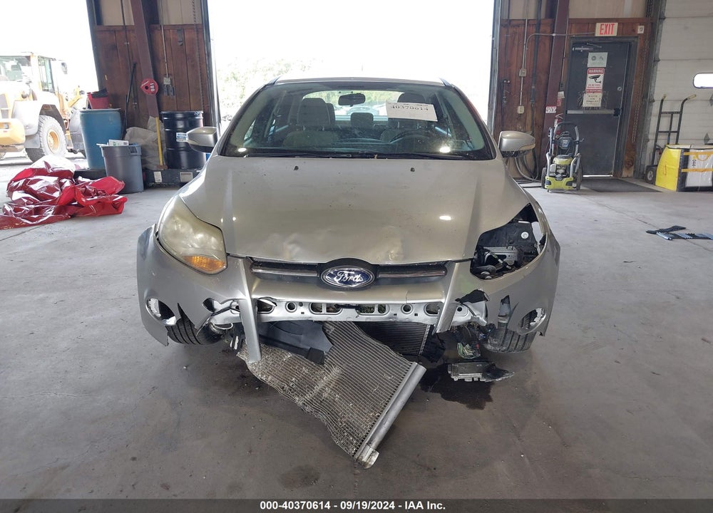 2014 FORD FOCUS SE VIN: 1FADP3F20EL274494