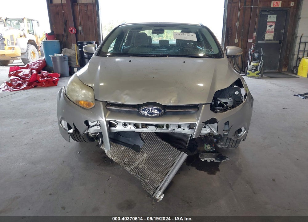 2014 FORD FOCUS SE VIN: 1FADP3F20EL274494