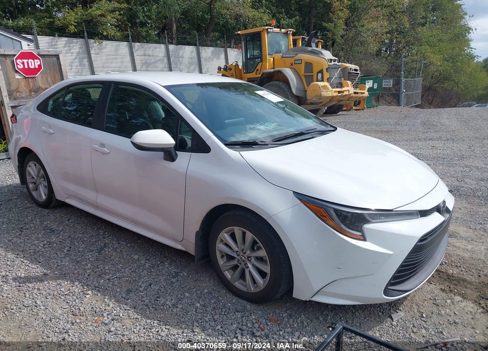 2024 TOYOTA COROLLA LE VIN: 5YFB4MDE7RP175505