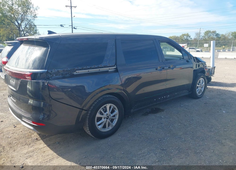 2022 KIA CARNIVAL MPV LX SEAT PACKAGE VIN: KNDNB4H30N6157828