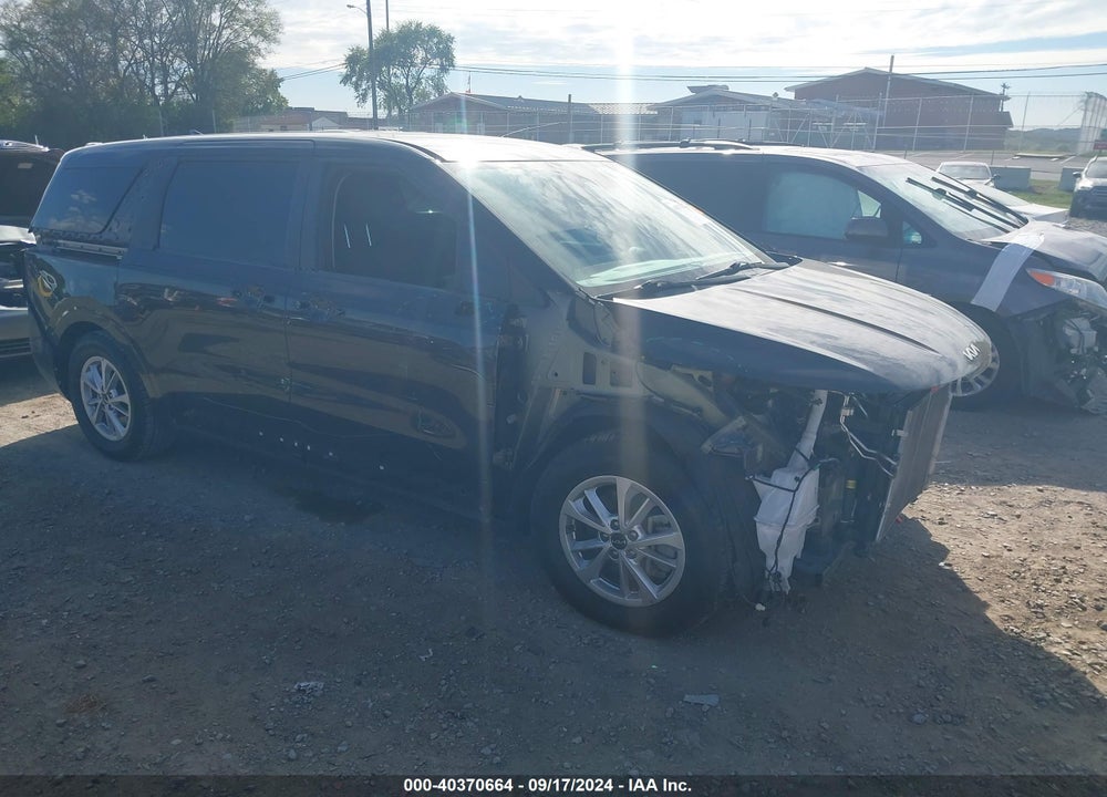 2022 KIA CARNIVAL MPV LX SEAT PACKAGE VIN: KNDNB4H30N6157828