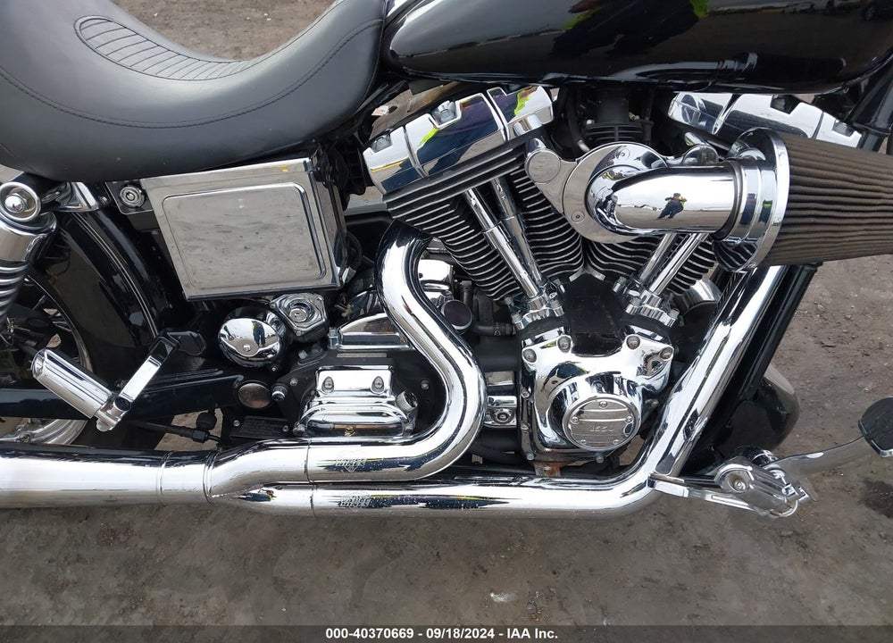 2005 HARLEY-DAVIDSON FXDLI VIN: 1HD1GNW3X5K324484