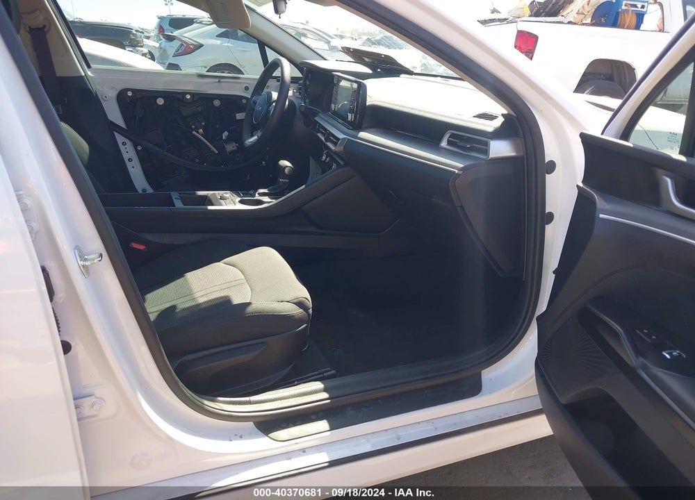 2024 KIA K5 LXS VIN: 5XXG14J24RG246791